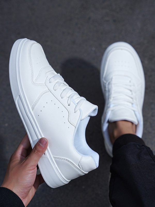 تمیز کردن کفش چرم سفید